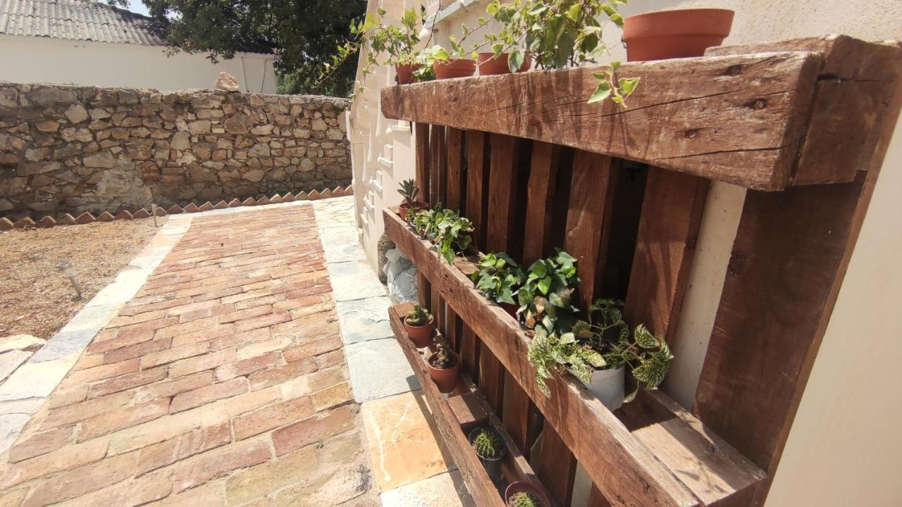 Villa Vista Himare Exterior photo